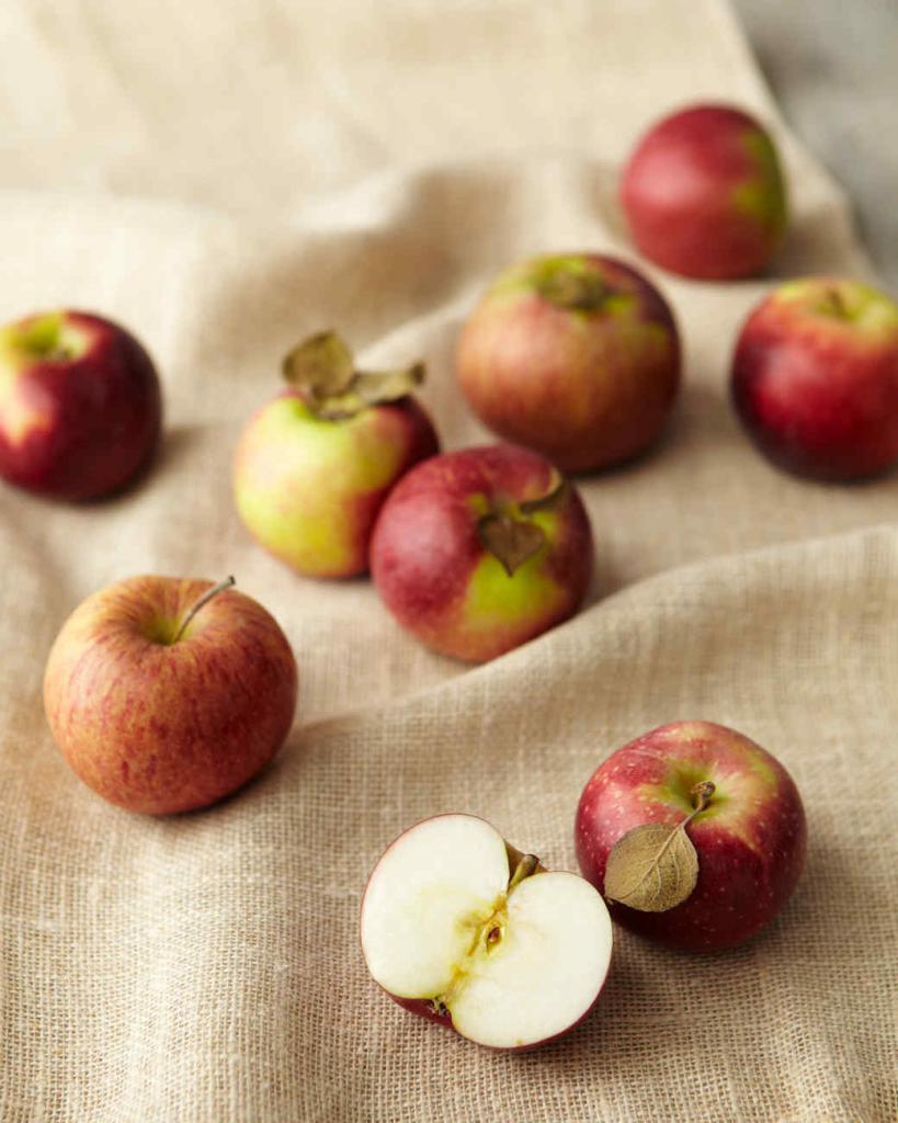 яблоки для творожной запеканки