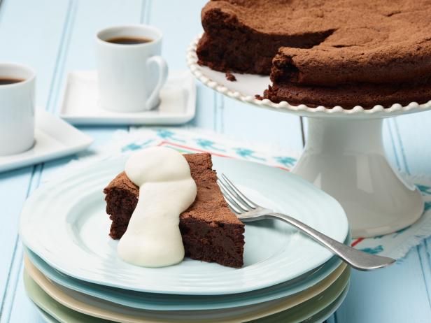 Фото Шоколадный торт без муки