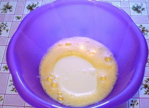 Оладьи из манки: каша с мукой, пышных рецепт, на воде крупа, без лука фото, без яиц сделать и свеклу добавить