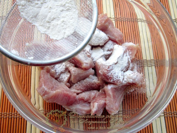 Как приготовить поджарку из свинины