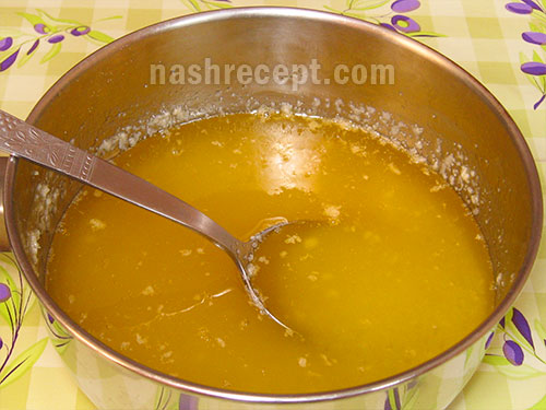 растопленный маргарин с сахаром - rastoplennyi margarin s saharom