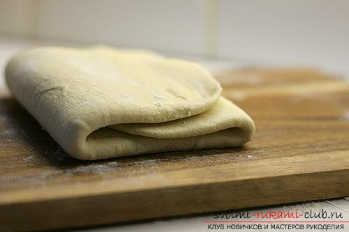 Сделать слоеное тесто своими руками без дрожжей: готовка и выпечка с фото. Фото №1