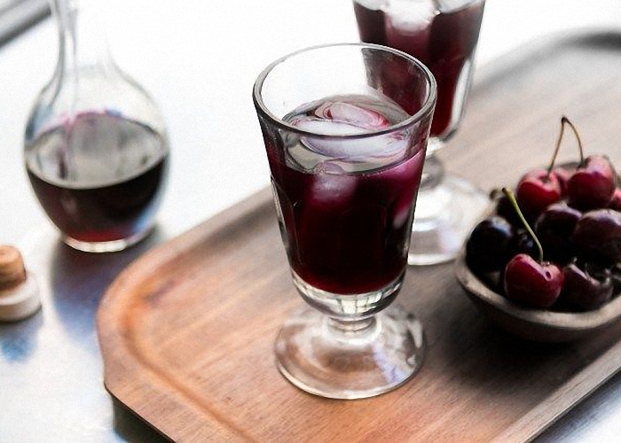 Домашнее вино из компота вишни