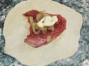 Мясо в тесте на сковороде - фото шаг 8