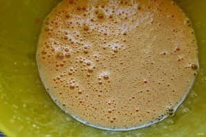 Бисквит на сгущенном молоке с миндальной мукой - фото шаг 2