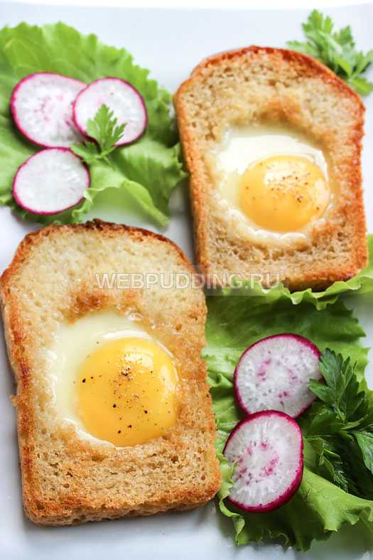 Яичница в хлебе на сковороде рецепт с фото пошагово в домашних условиях