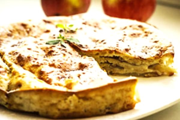 Низкокалорийная шарлотка с яблоками: рецепты для духовки и мультиварки