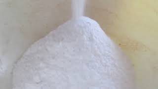 Рисовая мука на каменных жерновах