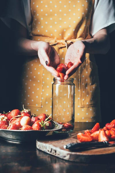 Partial View Woman Apron Putting Strawberries Jar Cooking Jam Стоковое Фото